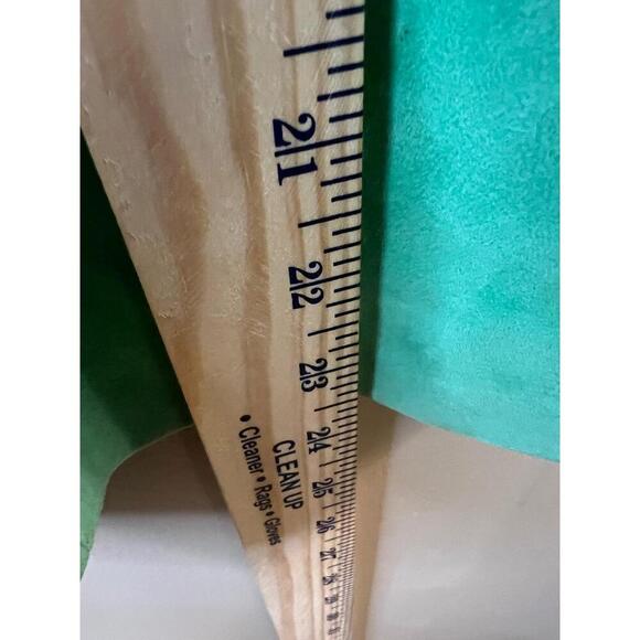 MaxMara Light Green Belt Loops Above Knee Length A-line Skirt Suede Size 10 - Picture 7 of 9